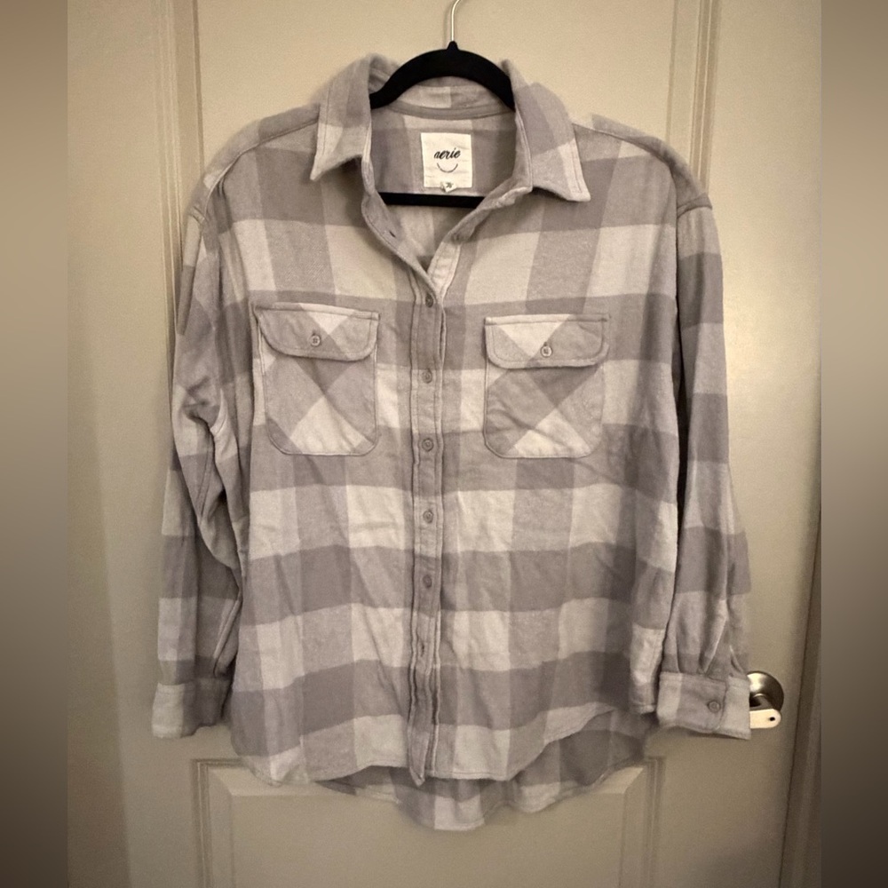 Aerie Light Gray Plaid Shirt | Size XS